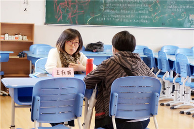 [長(zhǎng)寧]西延安中學(xué):&ldquo;滋養(yǎng)心靈 浸潤(rùn)人生-走進(jìn)西延安中學(xué)&rdquo;心理咨詢活動(dòng)順利舉行